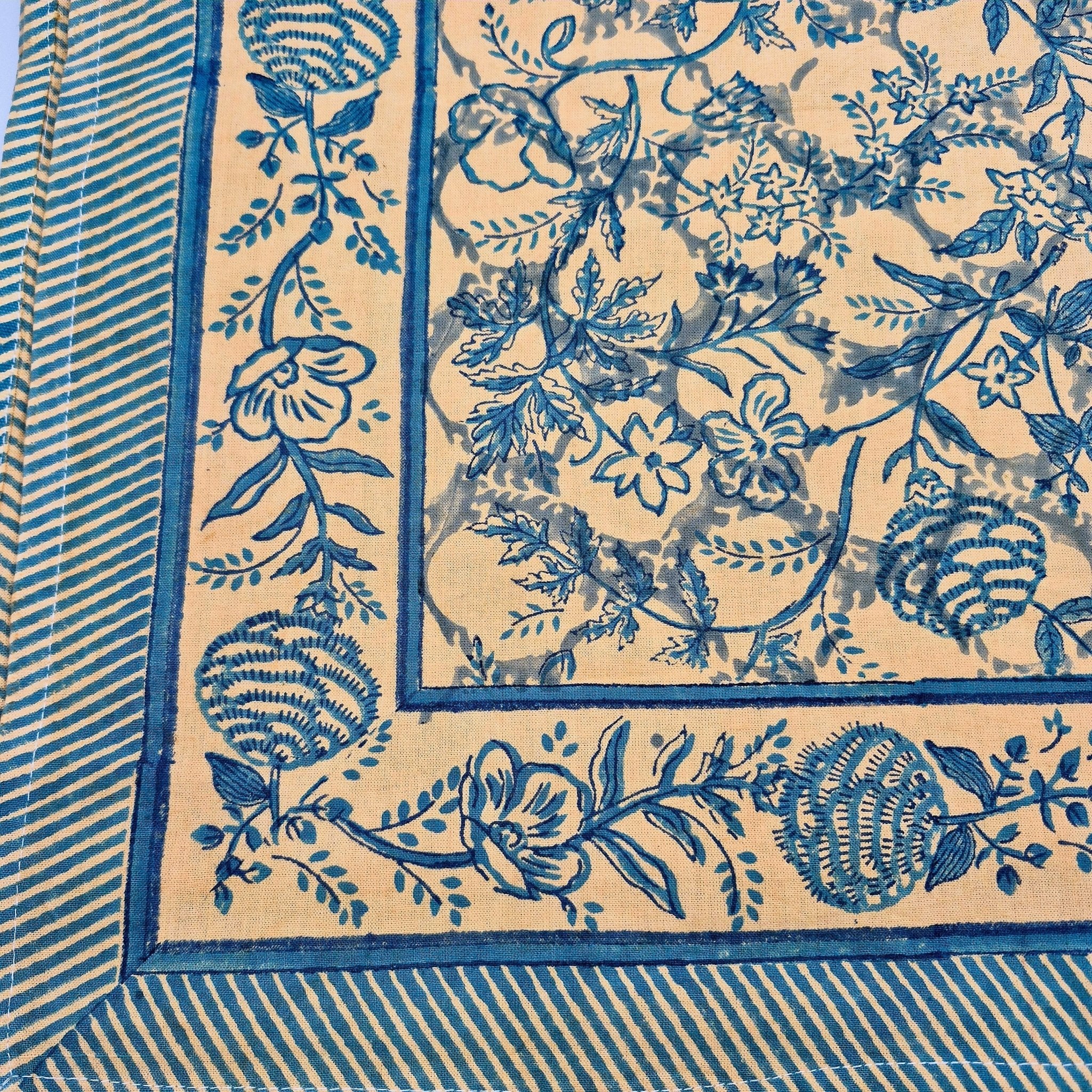 Block-print cotton tablecloth in assorted prints and colours, 150 x 225 cm