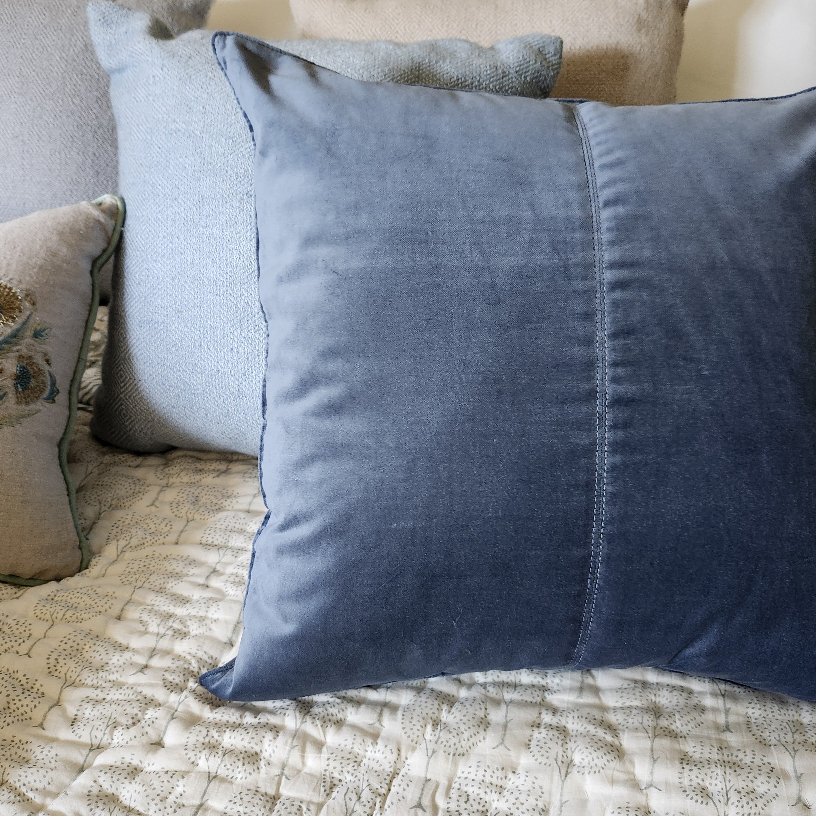 Denim blue velvet cushion cover, soft cotton, detail