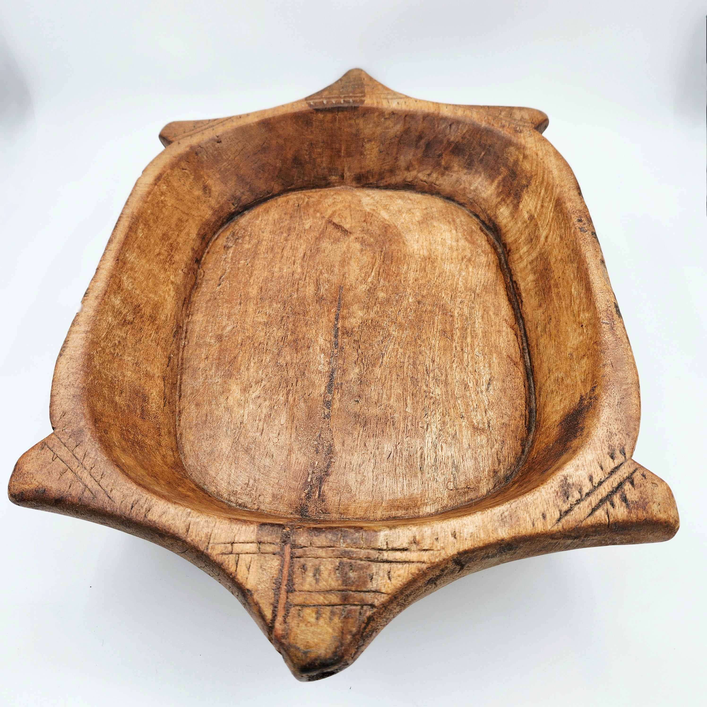 Vintage teak serving platter, natural wood grain, detail