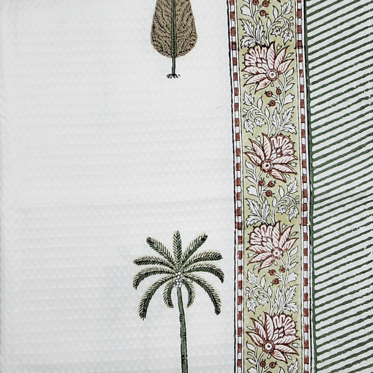 Cotton waffle bath towel with a cypress and palm block print, 73 by 155 cm, light and very absorbent