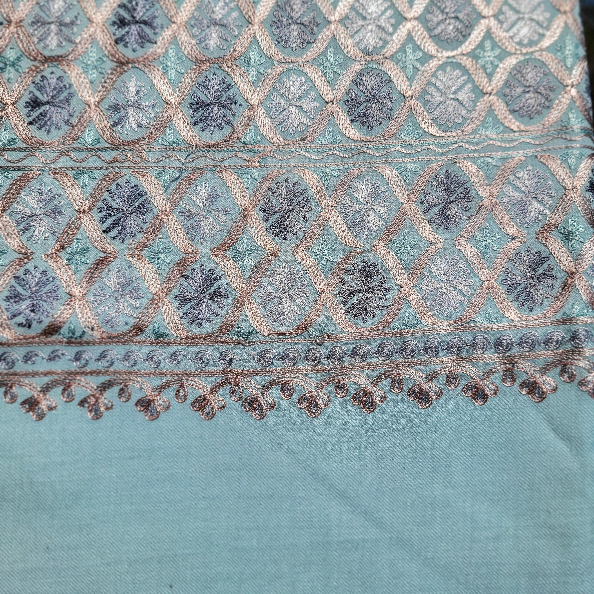 Small circle embroidered pashmina, 78 x 210 cm, showing circle pattern close-up