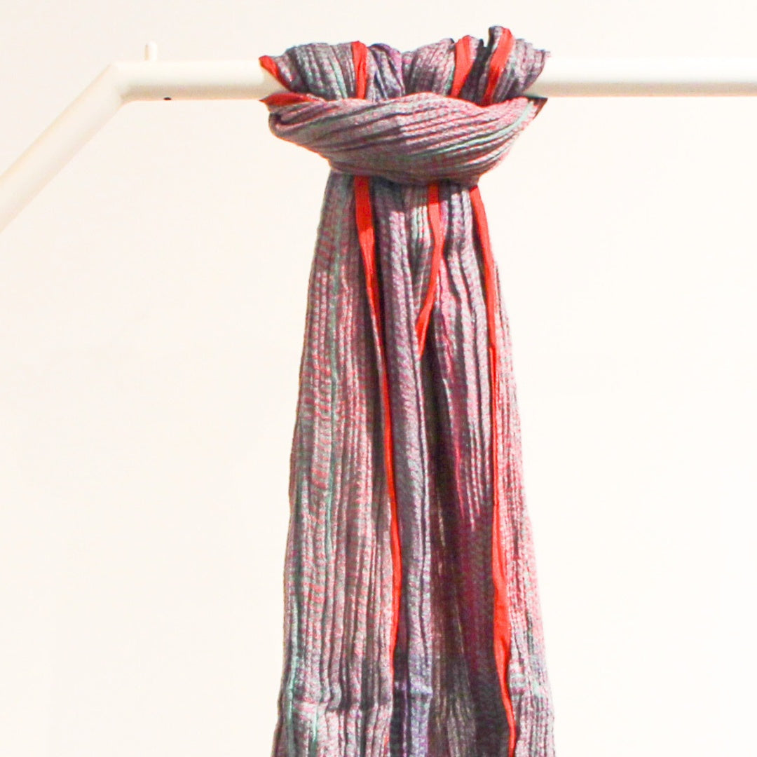 Hand-woven silk Arrow scarf, detail of the woven pattern, India