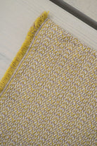 Recycled cotton placemat in yellow and beige, 52 x 34 cm