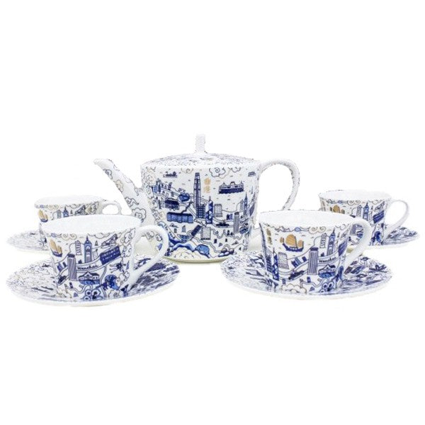 Willow pattern tea set in blue and gold, teapot with four cups and saucers, fine bone china