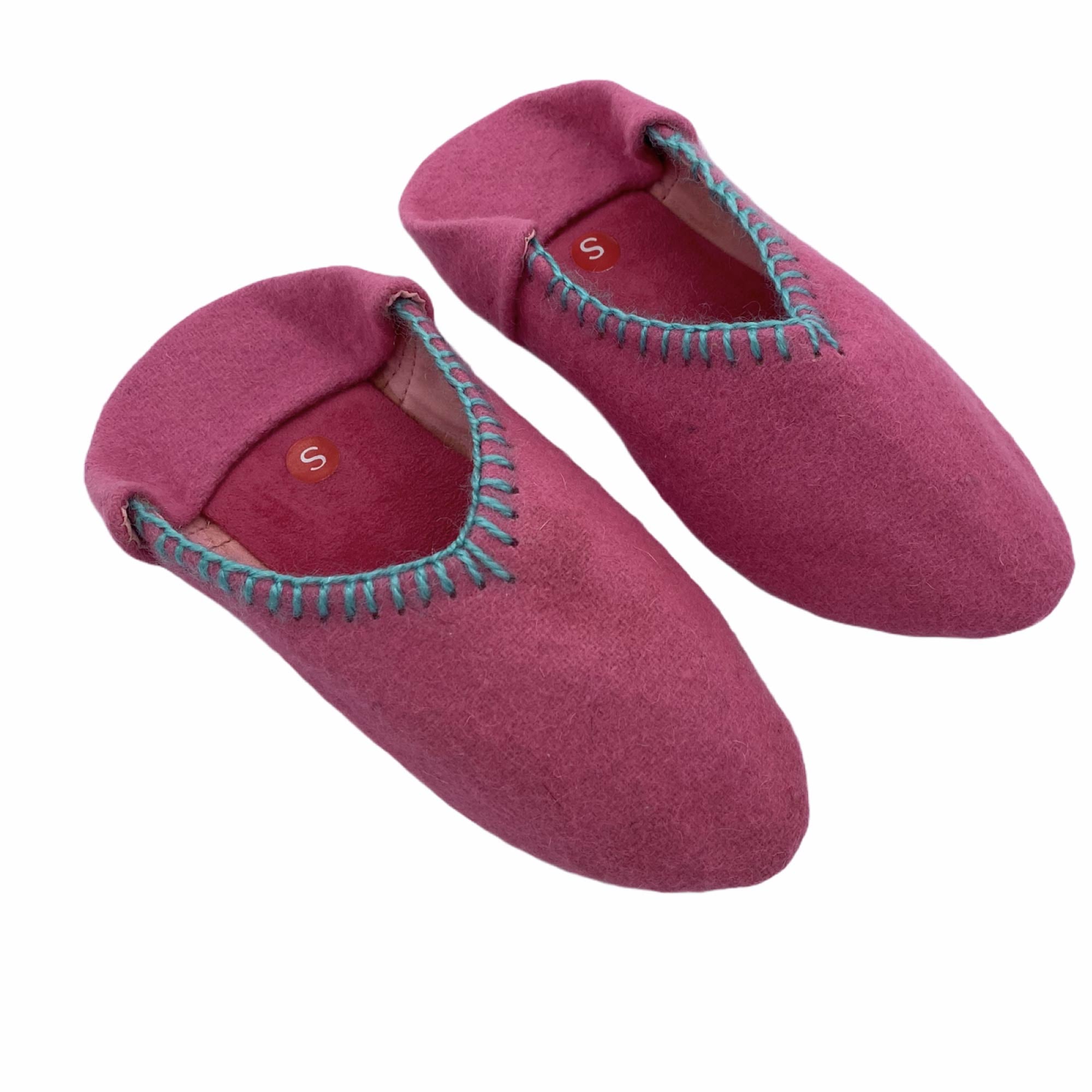 Children's wool felt slippers with non-slip rubber soles, warm and comfortable