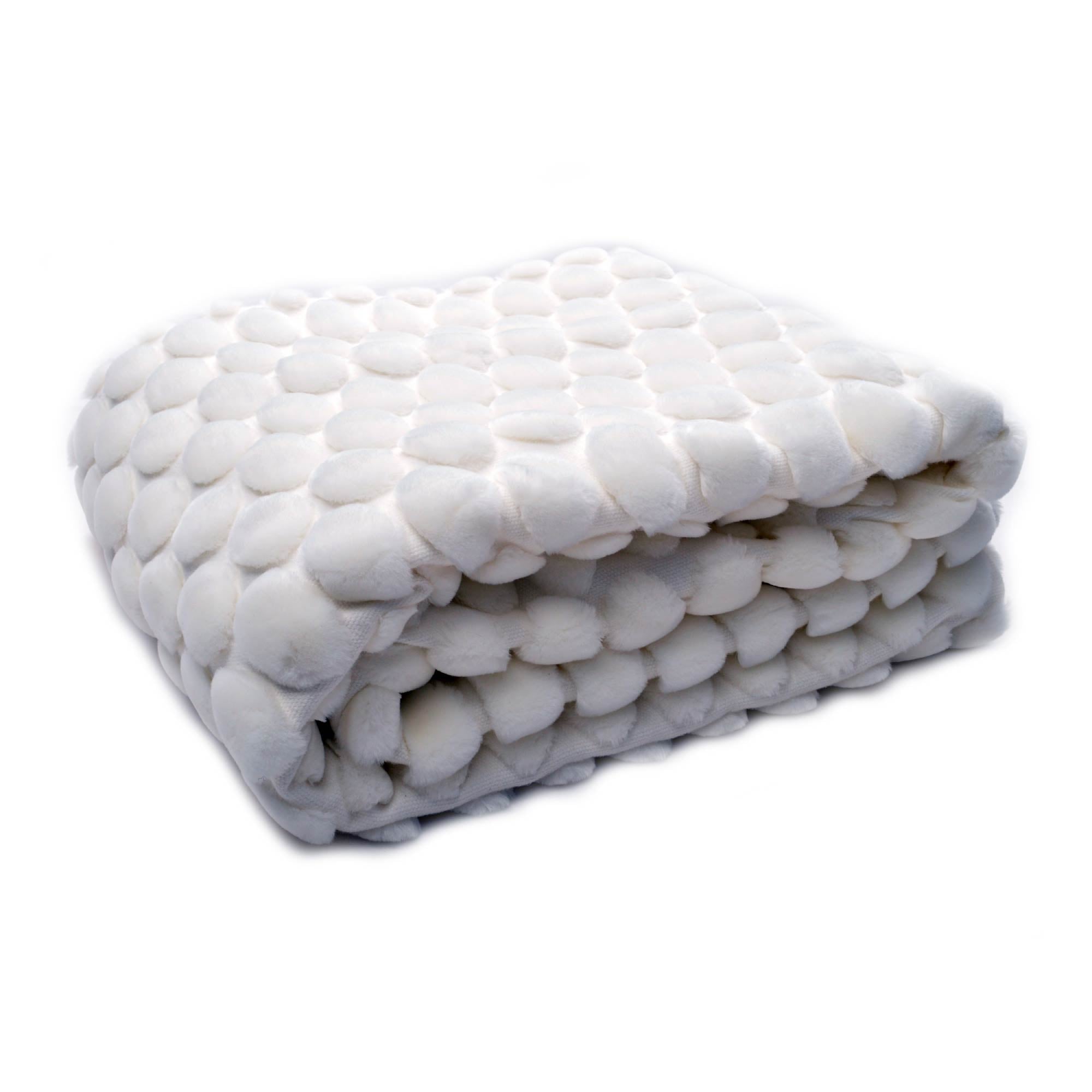 Ceannis Egg White Throw fake fur NEW!