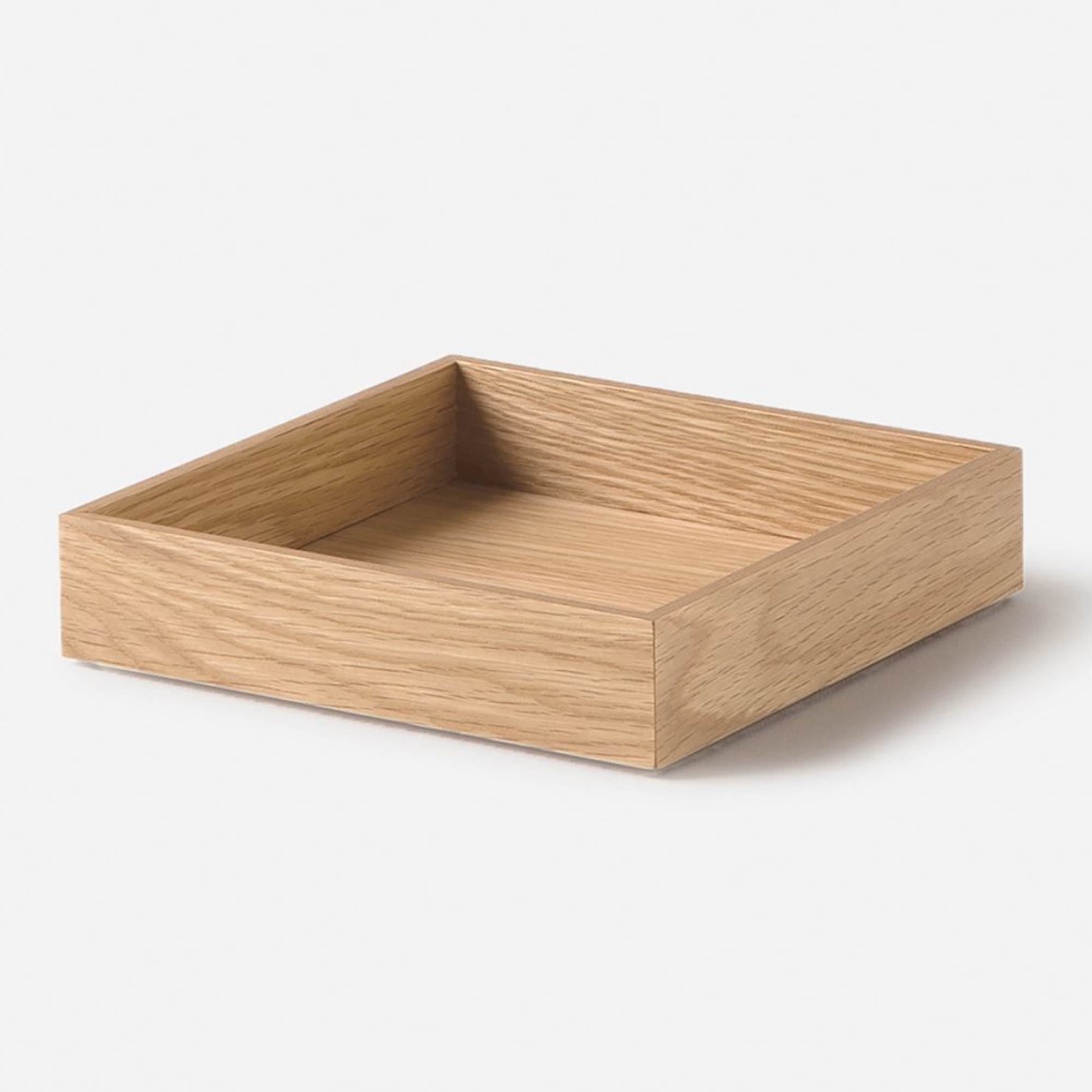 Oku storage lid or tray in oak veneer, small, 18 x 18 cm
