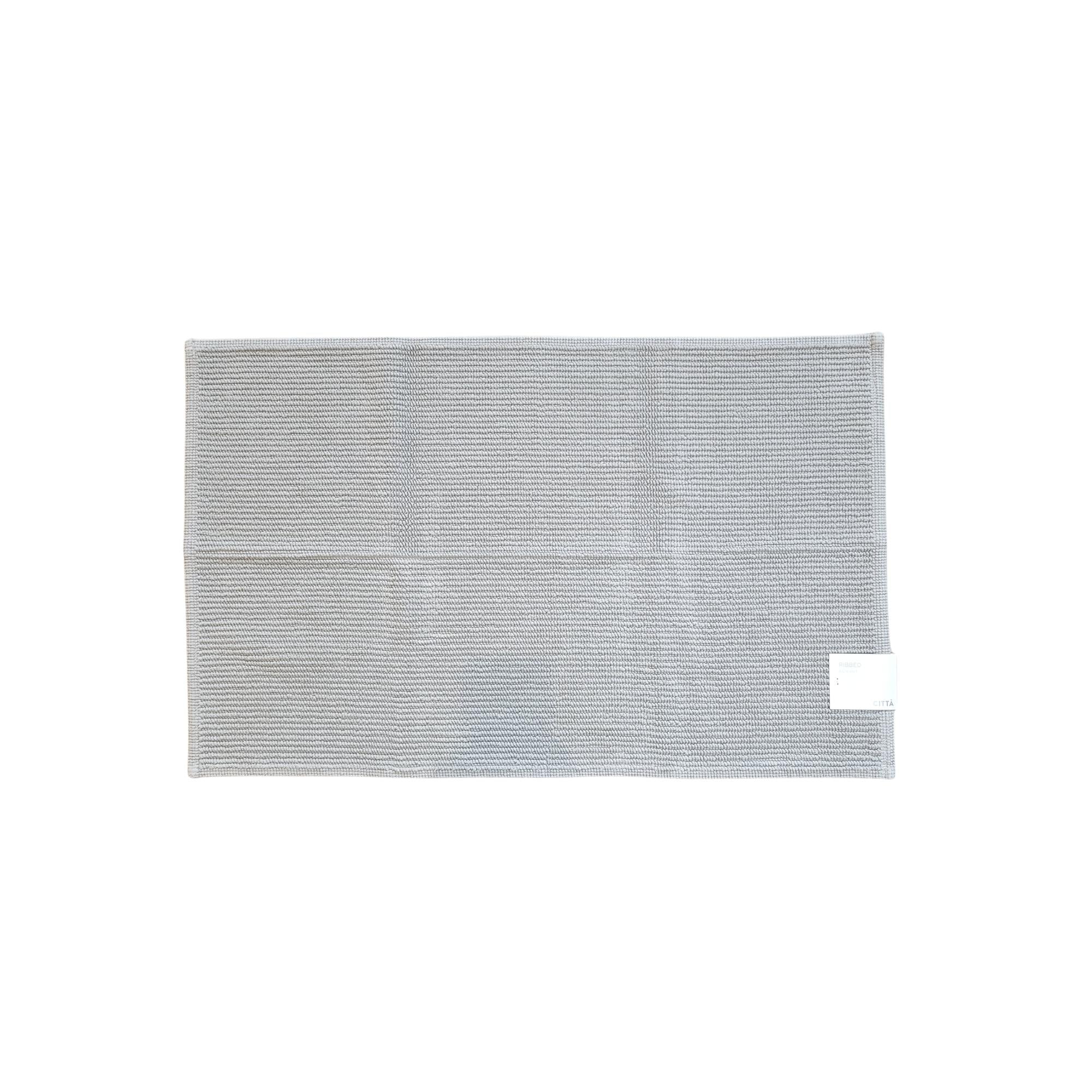 Puddle grey ribbed cotton bath mat, soft and absorbent, detail view