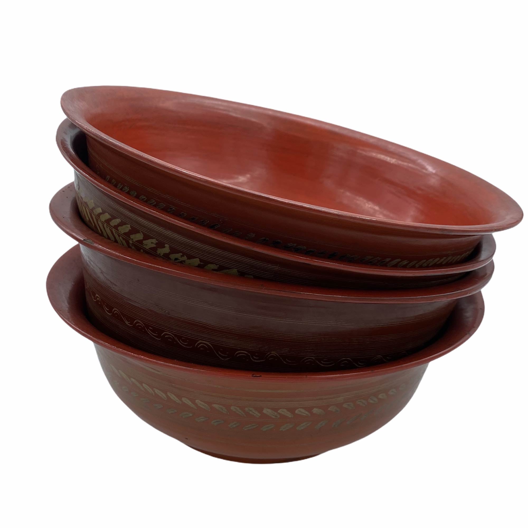 Vintage wooden lacquer bowl, striking grain, angled view