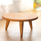 Triangular lightweight wooden stand, three legs, detail